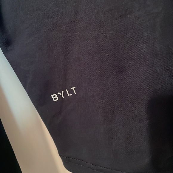 Men’s BYLT hooded long sleeve Signature pullover - Picture 3 of 4